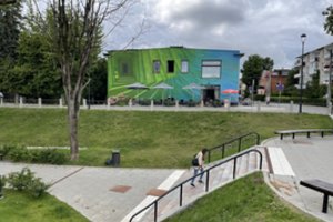 Vieną gražiausių Kauno vietų menininkai papuošė įspūdingu akcentu – ypač džiaugiasi vietos bendruomenė