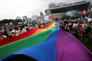 Pietų Korėjoje po dvejų metų pertraukos surengtos „Pride“ eitynės