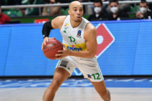 Prie „Panathinaikos“ jungiasi dar vienas gynėjas