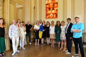 Lietuviški paramos Ukrainai akcentai Avinjono festivalyje