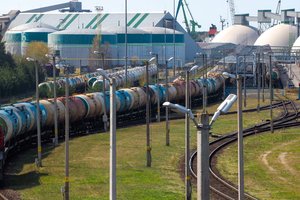 Teisės ekspertų vertinimas dėl rusiškų bėgių išardymo skiriasi: klausimų kyla dėl tarptautinių įsipareigojimų