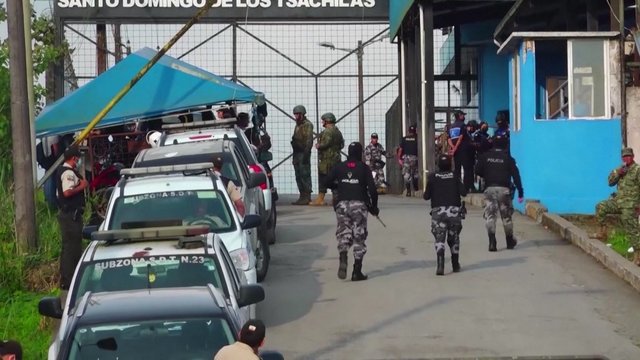 Ekvadoro kalėjime įsiplieskė kruvinos riaušės: žuvo 13 kalinių