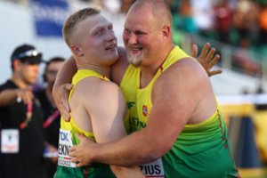 Neįtikėtinas pasiekimas: pasaulio čempionate – M. Aleknos ir A. Gudžiaus medaliai