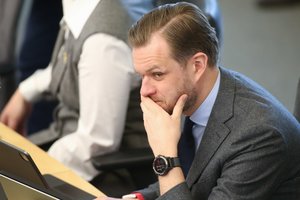 Santykiai šiltėja? G. Landsbergis: Lietuvos įmonės atsivežti prekių iš Kinijos turi puikias galimybes
