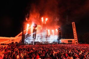 Lietuvoje laukiama grupė „Rammstein“ sudrebino Taliną