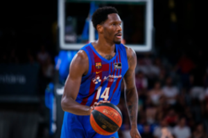 Nigelas Hayesas-Davisas prisijungė prie Stambulo „Fenerbahce“ gretų