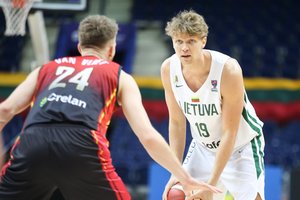 „Panathinaikos“ dviejų lietuvių neužtenka – viliojamas ir M. Kuzminskas