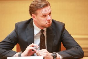 Atsakymų norėtų ir koalicijos partneriai: jeigu G. Landsbergis negirdėjo, ką sako JAV partneriai, tada turėtų atsistatydinti dabar pat