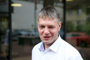 Į Darbo partijos pirmininko postą kandidatuojantis A. Mazuronis: partija neturėtų telktis tik apie vieną lyderį