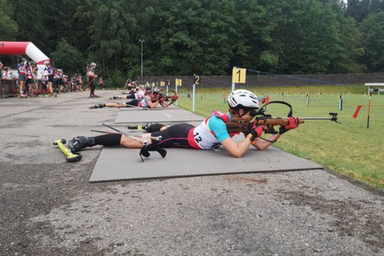 Biatlonininkai pradėjo naują keturmečio ciklą: Nemenčinėje pergalėmis džiaugėsi trys olimpiečiai