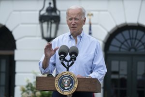 J. Bidenas ir Xi Jinpingas ketvirtadienį kalbėsis telefonu