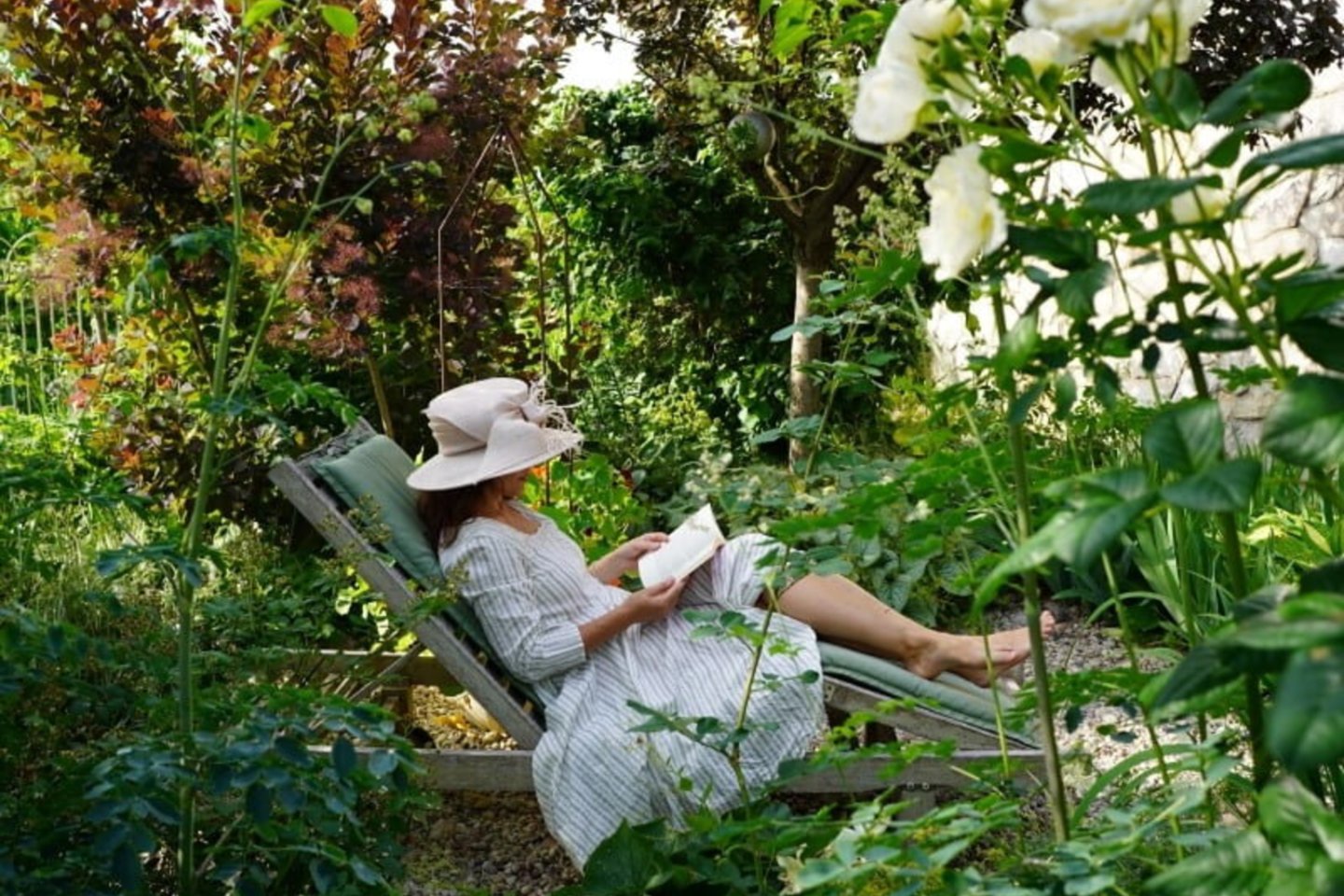 Sodų kūrėja Inga Šidlauskienė savo rankomis sukūrė tokį sodą, kuris pakeri visus lankytojus.<br>L.Liubertaitės nuotr.