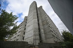 Kad statinio neliks, kalbama 30 metų, bet jis tebestovi dar vis: Kauno gelžbetoninis monstras nepajudinamas