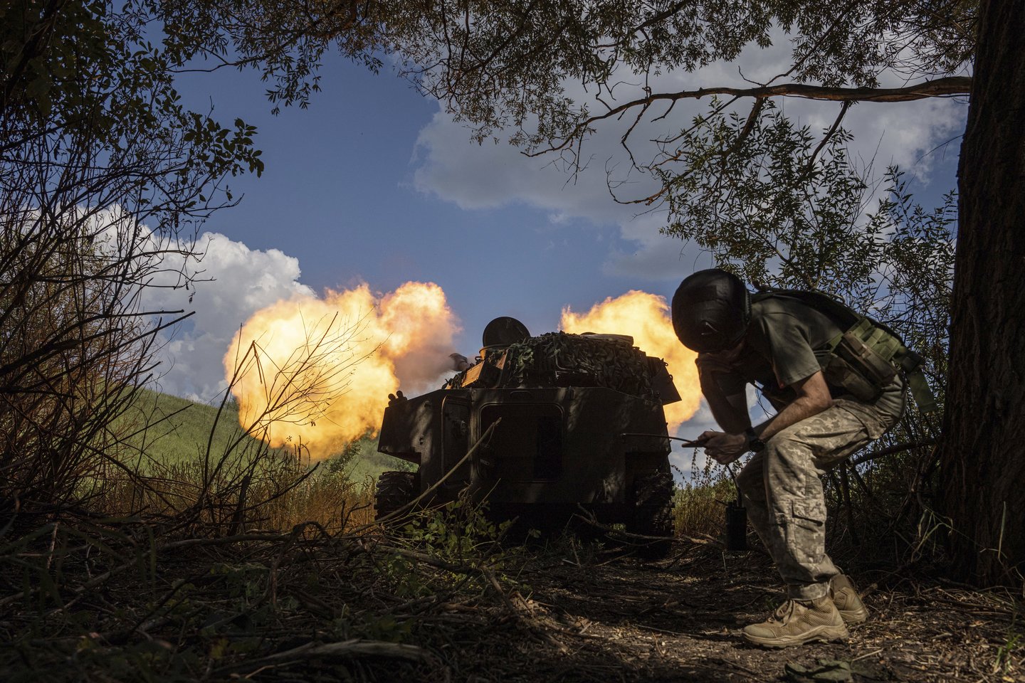 Karas Ukrainoje, Charkovas.<br>AP/Scanpix nuotr.