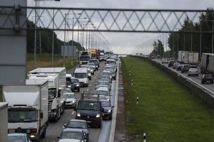 Svarbu važiuojantiems iš Vilniaus į Kauną: dalyje magistralinio kelio bus uždaromas eismas