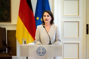 Vokietija remia Graikiją jos konflikte su Turkija dėl Egėjo jūros salų