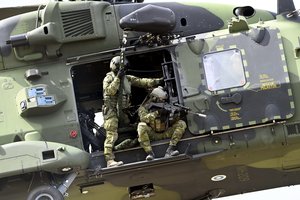 Suomijoje vyko bendros šios šalies, Jungtinės Karalystės ir JAV ginkluotųjų pajėgų pratybos