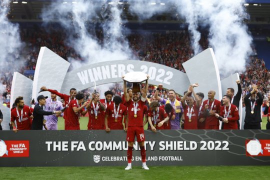 Anglijos futbolo sezono įžangos trofėjus – „Liverpool“ klubui