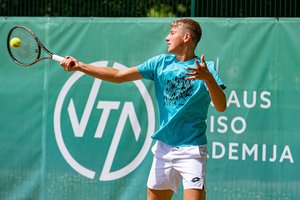 Lietuvos teniso auksas atiteks naujam čempionui: dėl jo kausis ir Edas Butvilas