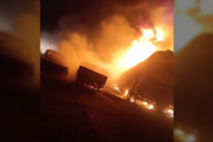 Libijoje užsidegus benzinvežiui, mažiausiai septyni žmonės žuvo, daugiau kaip 100 nukentėjo