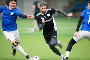 Smarkiai brangsta aikščių nuoma: ne visi futbolo mėgėjai galės sau leisti prabangą dalyvauti varžybose