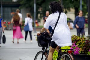 Galite likti be dviračio rato – vagišiai nusitaikė ne tik į pačius dviračius ar paspirtukus, bet ir jų dalis