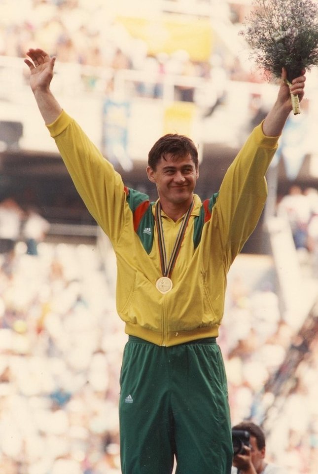 R. Ubartas 1992 m. iškovojo pirmąjį olimpinį aukso medalį Nepriklausomai Lietuvai.<br>V.Malinausko nuotr.