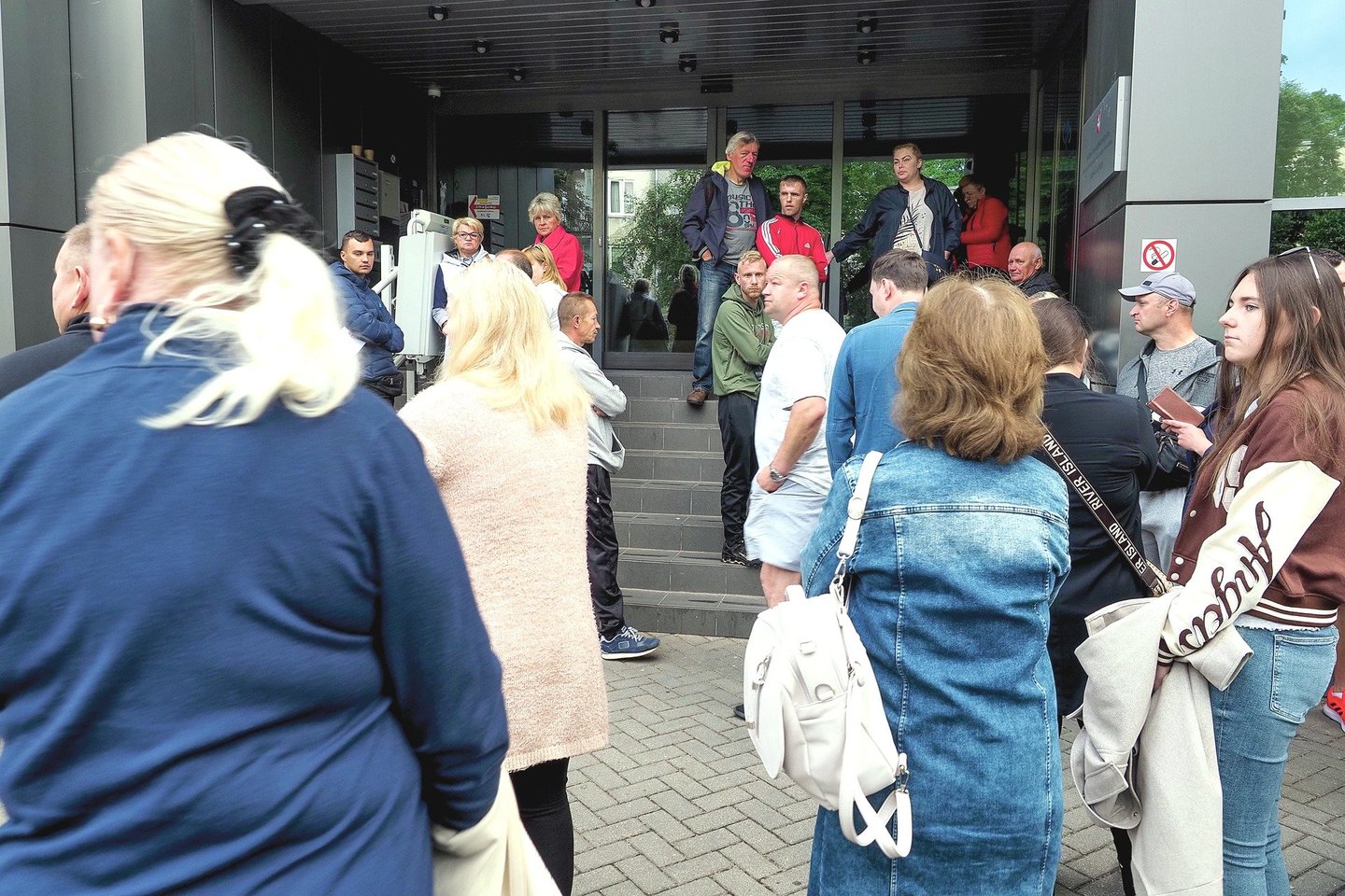 Per dieną Migracijos departamento Vilniaus skyriuje pasą ypatingos skubos tvarka nori gauti iki 200 asmenų.<br>V.Ščiavinsko nuotr.