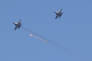 Kinija surengė naujas karines pratybas aplink Taivaną