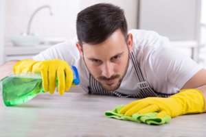 4 vyrai – švaros maniakai pagal Zodiako ženklą