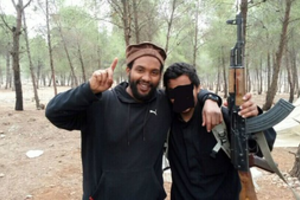 Jungtinėje Karalystėje terorizmu apkaltintas įtariamas IS „bitlas“