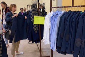 Ruošiamės mokyklai atsakingiau: nuo uniformos pasirinkimo iki likučių išrūšiavimo