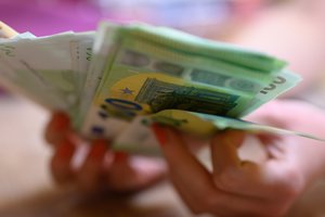 Sukčiai nestabdo – iš vilniečių vėl išviliota tūkstančiai eurų