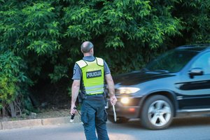 Policija paskelbė, kaip žada dirbti per ilgąjį savaitgalį: iki antradienio pajūryje darbuosis „patyrę pareigūnai“ iš Vilniaus