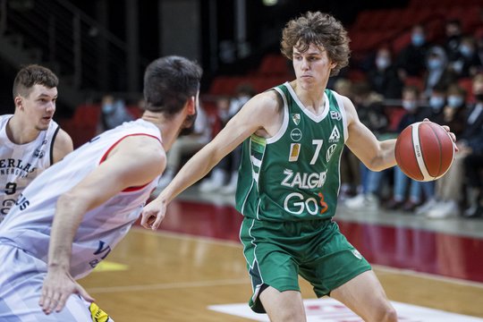 „Žalgirį“ palikęs Titas Sargiūnas karjerą tęs Prienuose