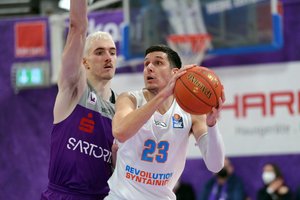 Į Jonavos „CBet“ atvyksta universalus puolėjas iš Serbijos