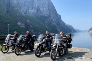 Po Norvegiją – motociklais: įveikta 4 500 kilometrų, 10 keltų ir pamestas skaičius tunelių