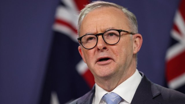 Australijos premjeras apkaltino savo pirmtaką S. Morrisoną demokratijos žlugdymu