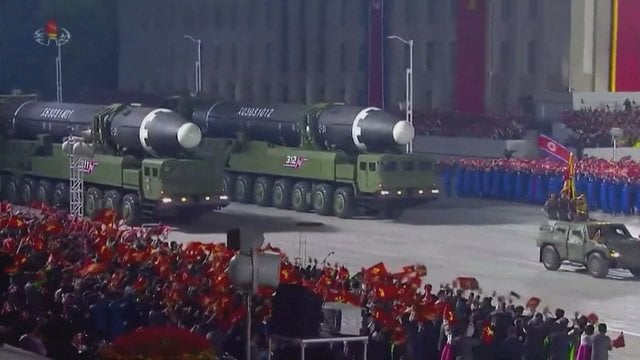 Po kelių savaičių Šiaurės Korėja paleido sparnuotąsias raketas: perspėjama dėl dar vieno branduolinio bandymo