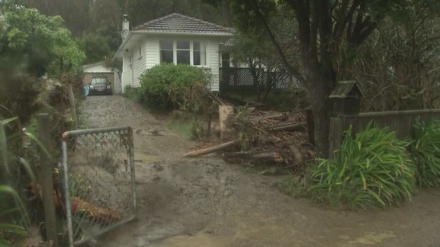 Naująją Zelandiją nepaliaujamai skalauja lietus: evakuojami gyventojai, uždaromosios viešosios erdvės