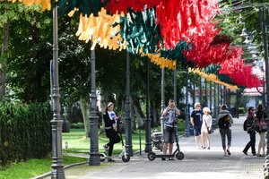 Apklausa: mažėja manančiųjų, kad Lietuvoje situacija krypsta geryn