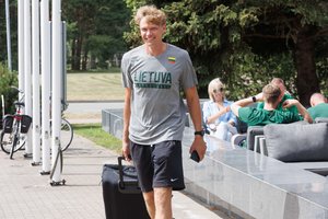 Po nedidelės traumos į rinktinės rikiuotę grįžęs Mindaugas Kuzminskas – naudingiausias rungtynių žaidėjas