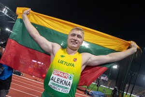 Lietuvos lengvaatlečiai per jubiliejines Europos pirmenybes iškovojo jubiliejinį medalį