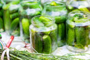 Pats paprasčiausias agurkų marinatas: darbo mažai, o rezultatas – nuostabus 