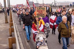 Iniciatyva Latvijoje: lojalius Rusijos režimui siūloma grąžinti į tėvynę