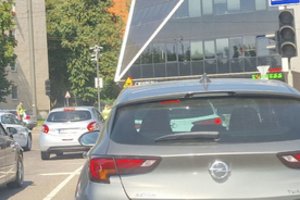 Kaunietė šmaikštauja: va iki ko privedė elektros kainos