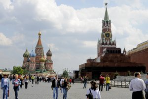 Įvyko lūžis Rusijos ekonomikoje: „Kaip kirviu į dugną“