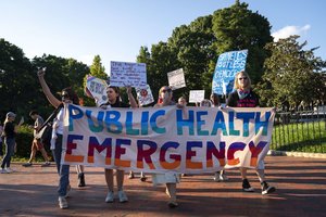 Dar trijose JAV valstijose įsigaliojo abortų draudimas