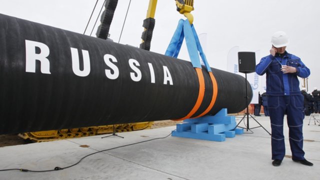 Rusija degina milijonus kubų nepanaudotų dujų: nors sprendimas pigesnis, aplinkosaugininkai nuogąstauja
