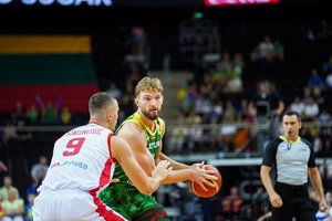 D. Sabonis mėgaujasi žaidimu K. Maksvyčio rinktinėje: atskleidė, kuo šis treneris skiriasi nuo buvusių